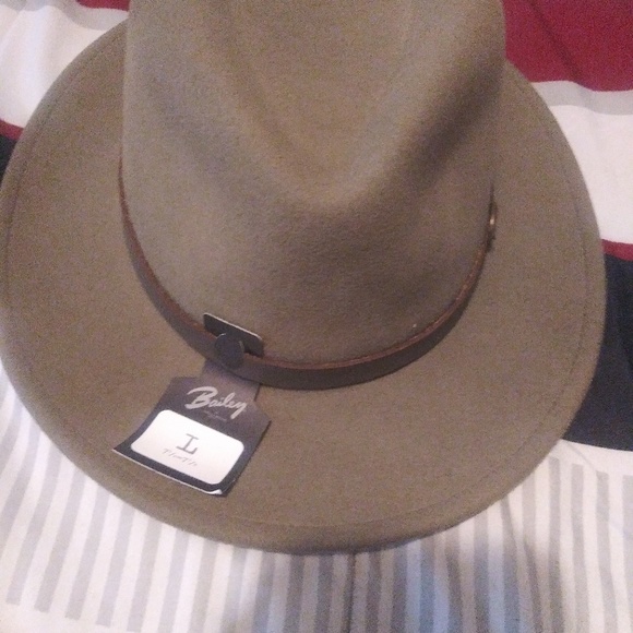 Hats - Picture 5 of 8